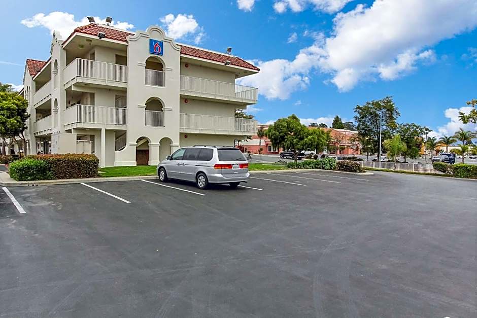 Motel 6-Watsonville, CA - Monterey Area