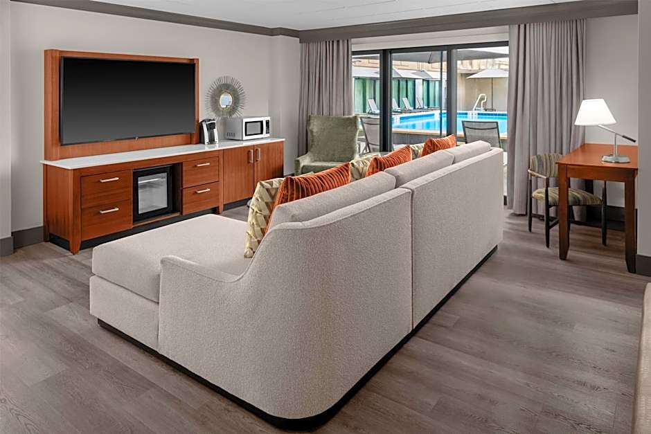 DoubleTree By Hilton Hotel New Orleans