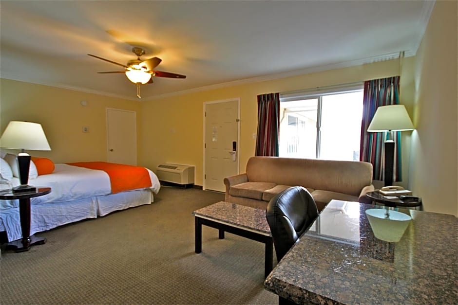 Travelodge by Wyndham Santa Maria