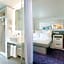 YOTEL Boston