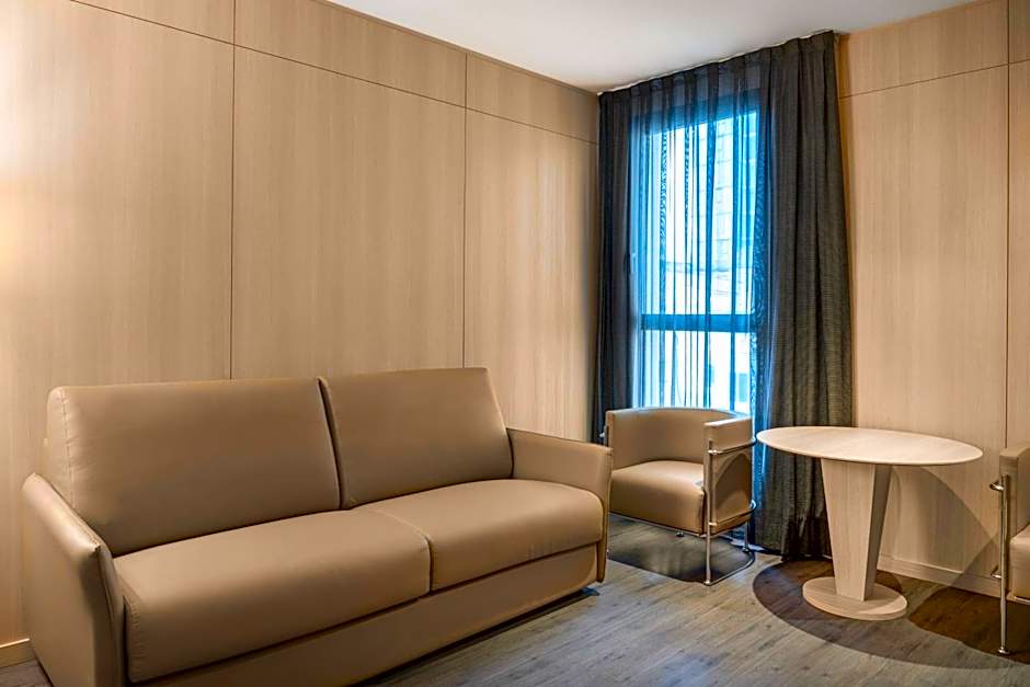 AC Hotel by Marriott Sants