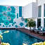 Square Small Luxury Hotel