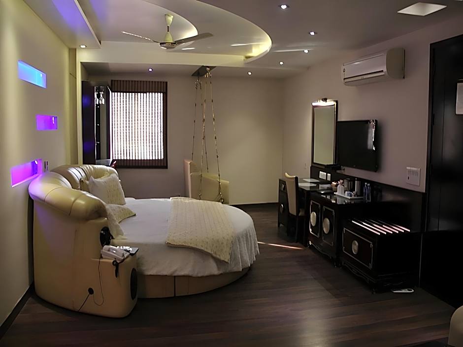 New Orange Tree Intercity Hotel