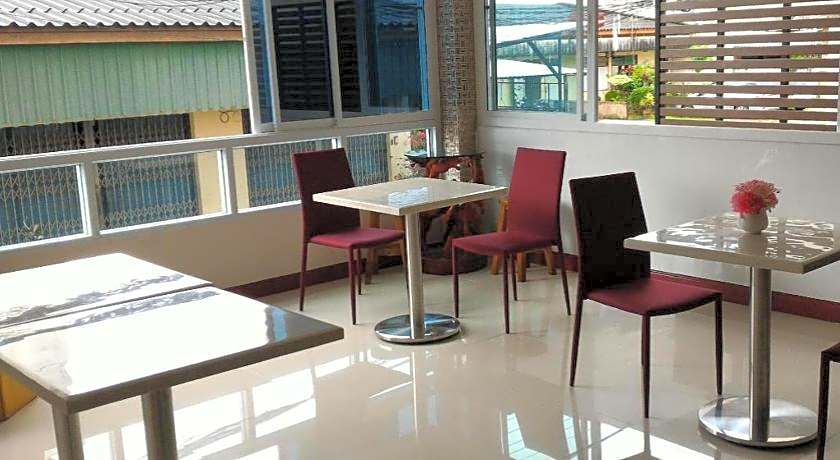 V-House Hotel