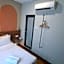 The Square Hotel
