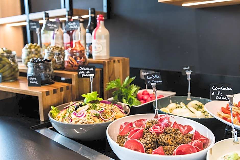 Campanile PRIME - Nice Airport