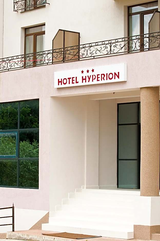Hotel Hyperion