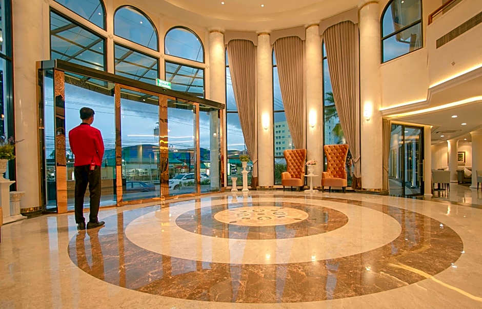 The Green View Hotel