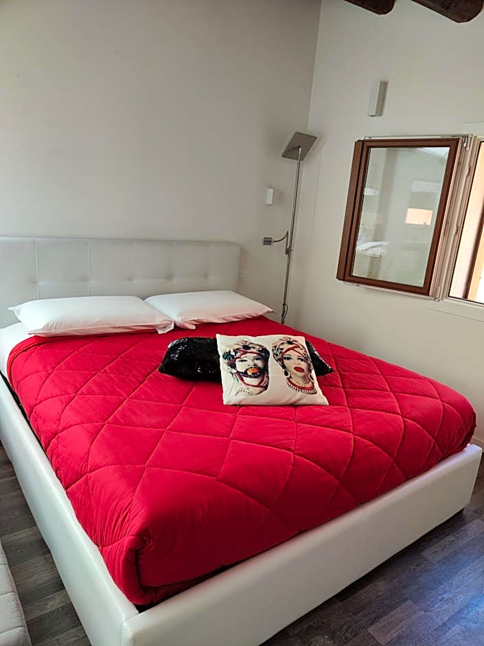 San Francesco Rooms and Apartment with Terrace in Palermo Locazione Turistica