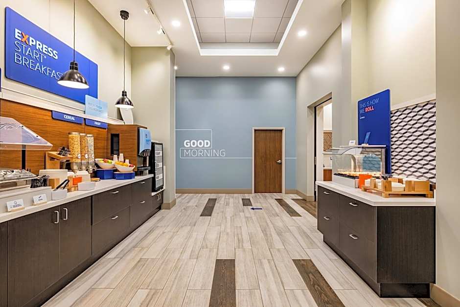 Holiday Inn Express & Suites - Lincoln Downtown By IHG