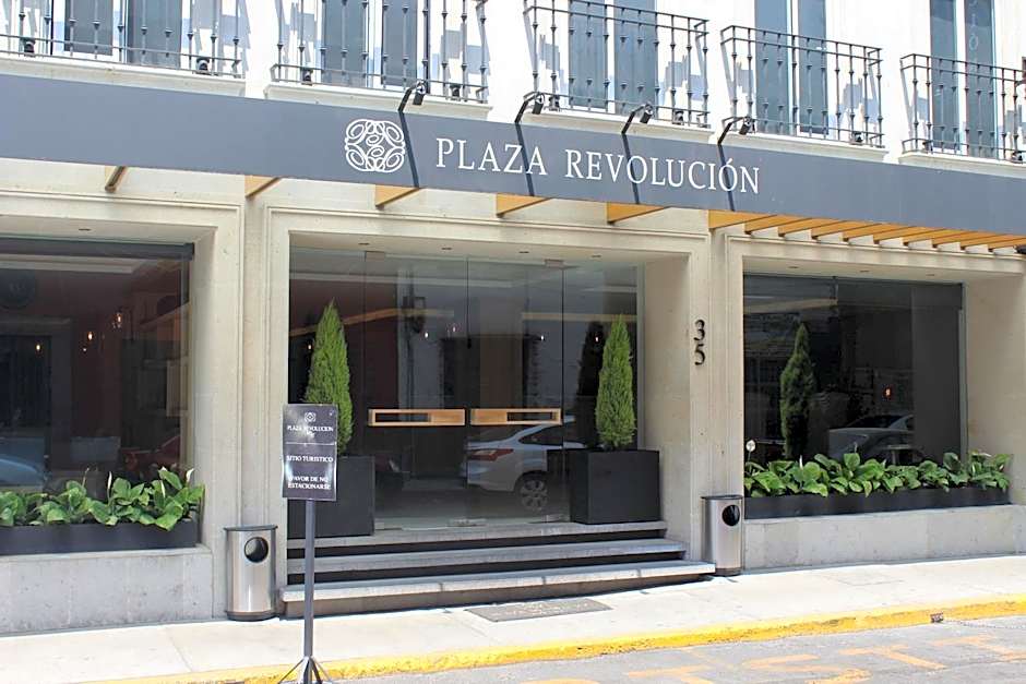 Hotel Plaza Revolucion