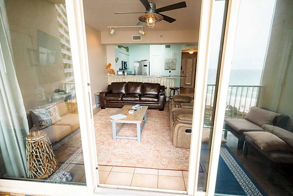 Beach Condo at the Shores of Panama Condos - Unit 918