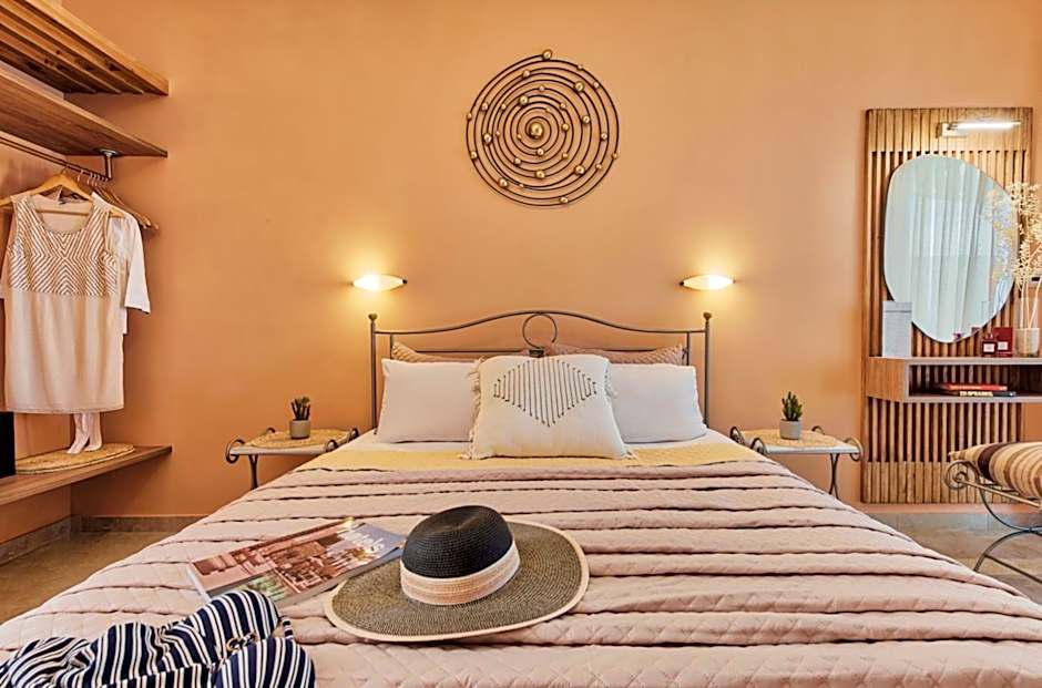 Porto Roma Seaside Studios