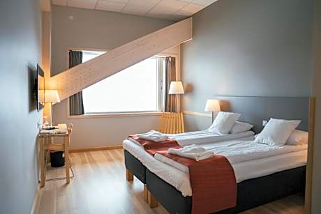 Double Room with Lake View