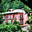 Churrut Hotel