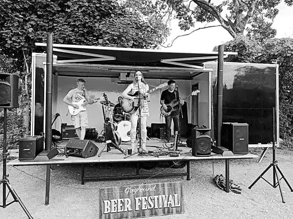 The Greyhound Inn Warslow