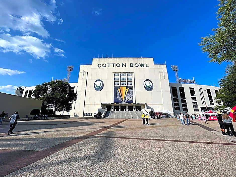 Crowne Plaza Dallas Downtown by IHG