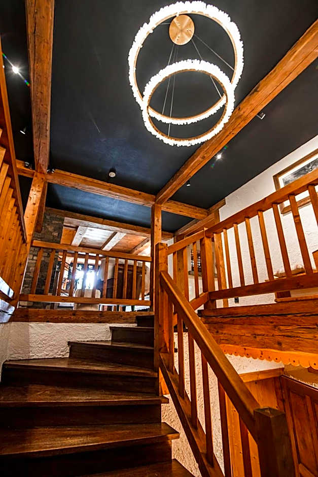 Les Chalets de la Serraz