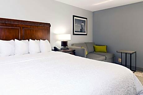 King Room - Hearing Access/Non-Smoking