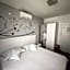 Nirvana Rooms & Apartments