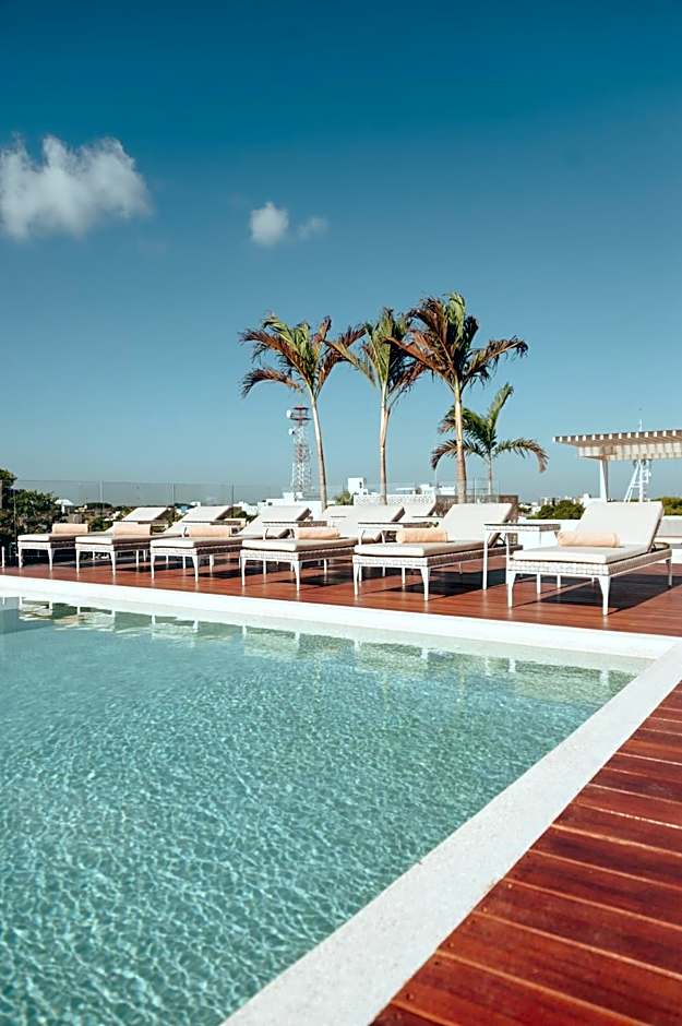 Antera Hotel & Residences