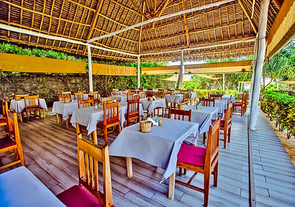 AHG Sun Bay Mlilile Beach Hotel