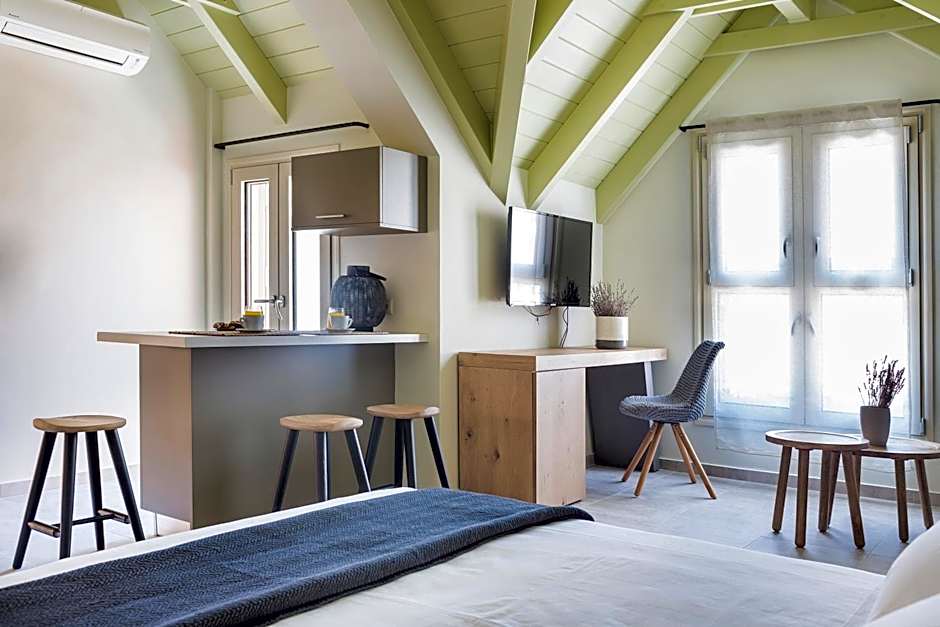 Argostoli Marina Suites