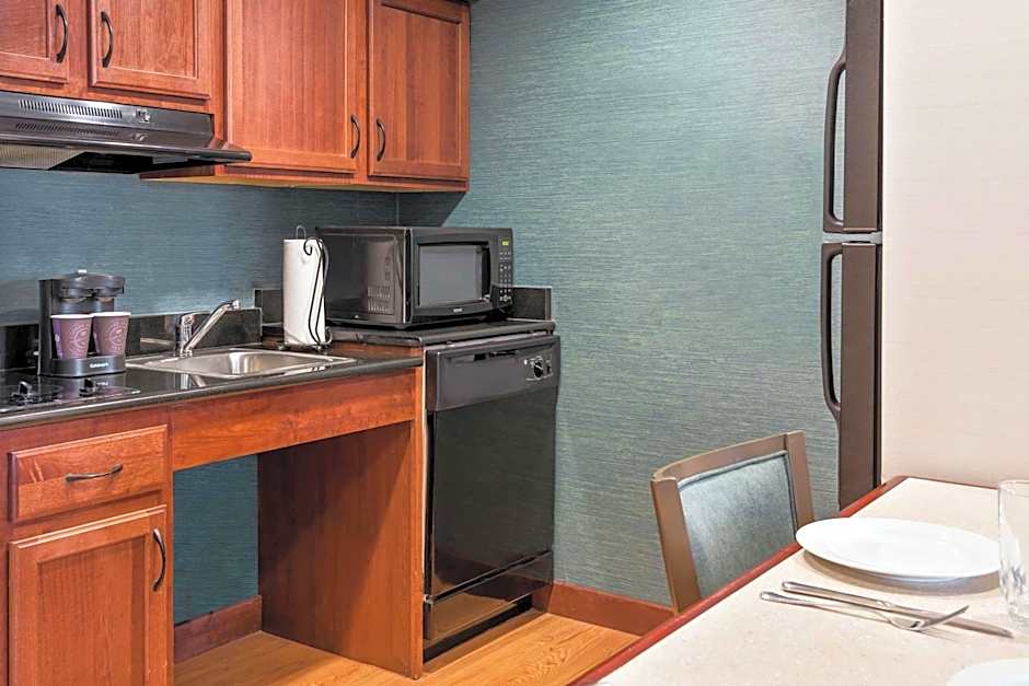 Homewood Suites By Hilton Cleveland / Beachwood
