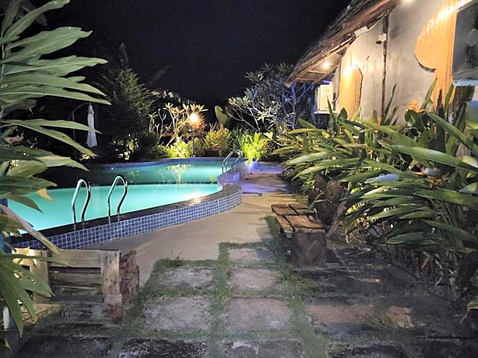 Cahaya Wooden Studio