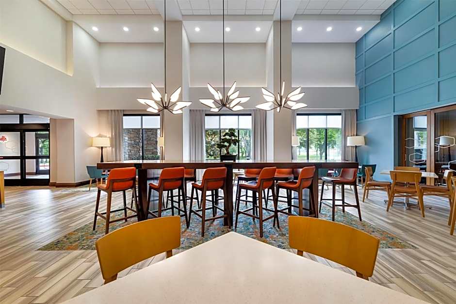 Hampton Inn & Suites Dallas/Plano-East