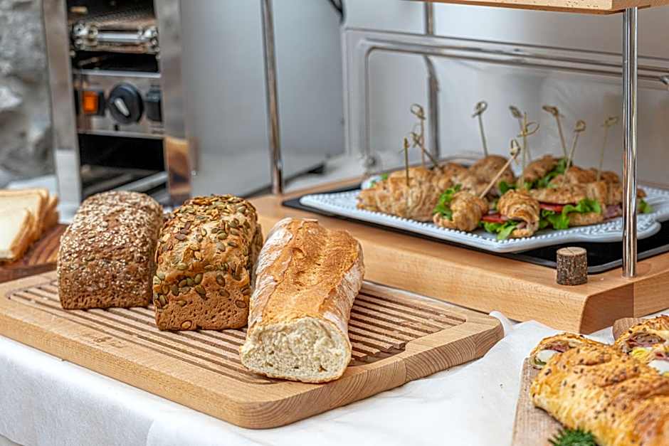 Good Life Hotel Garden