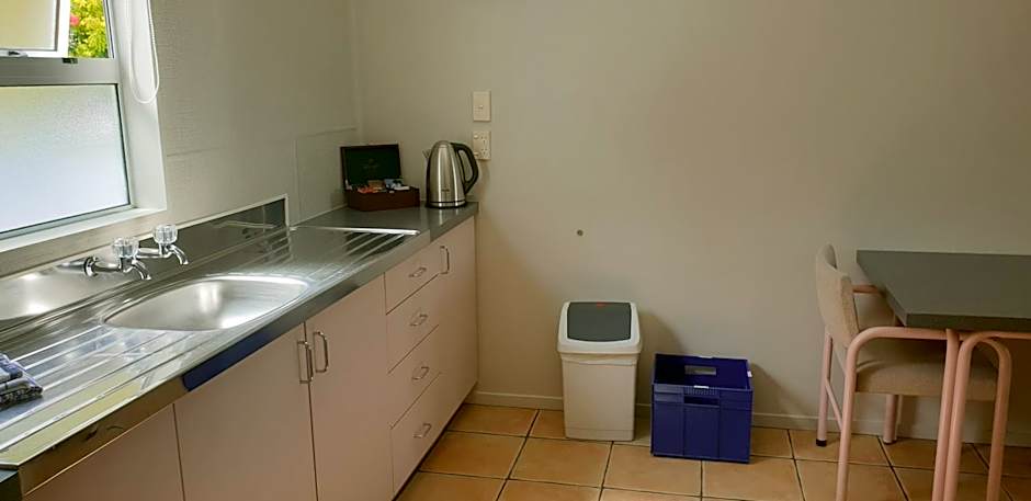 Whangaroa Lodge Motel