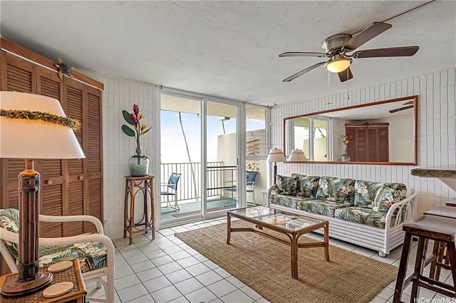 Stunning Ocean Views Condos in Oahu at Punaluu