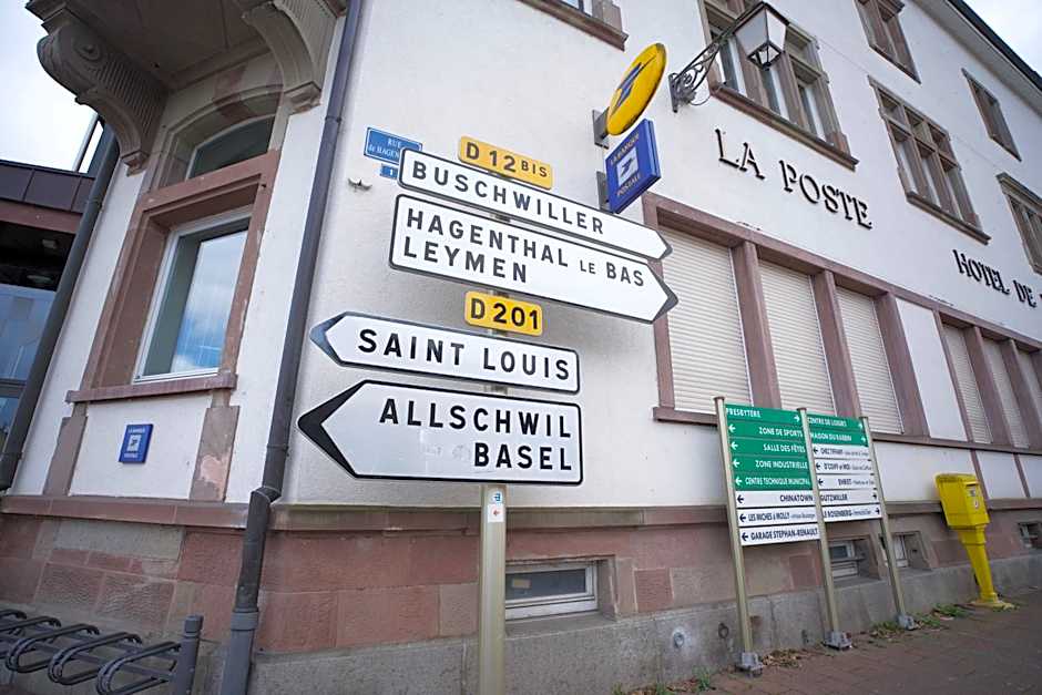 Arrow Hotel
