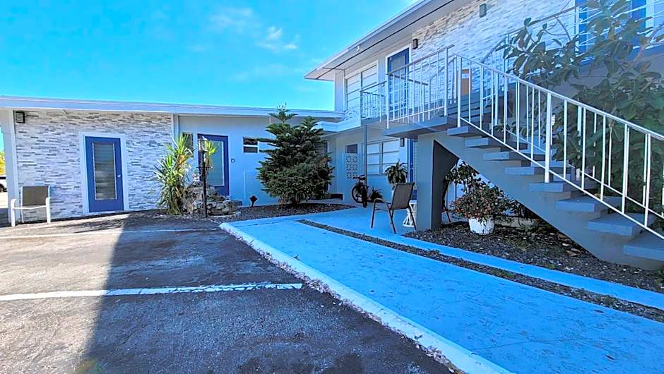 BEACHWAY INN