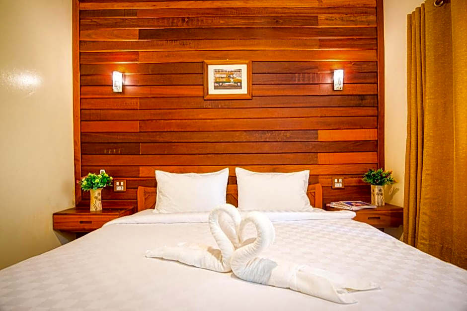 NonNee Lampang Hotel