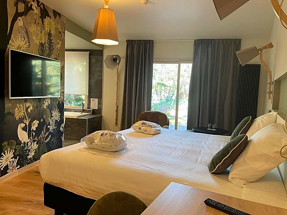 Le Bois Dormant-Hôtel Restaurant & Spa Logis Hôtel