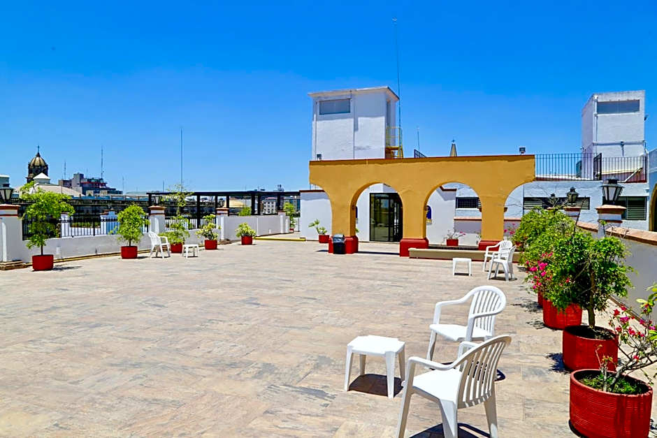 Hotel De Mendoza