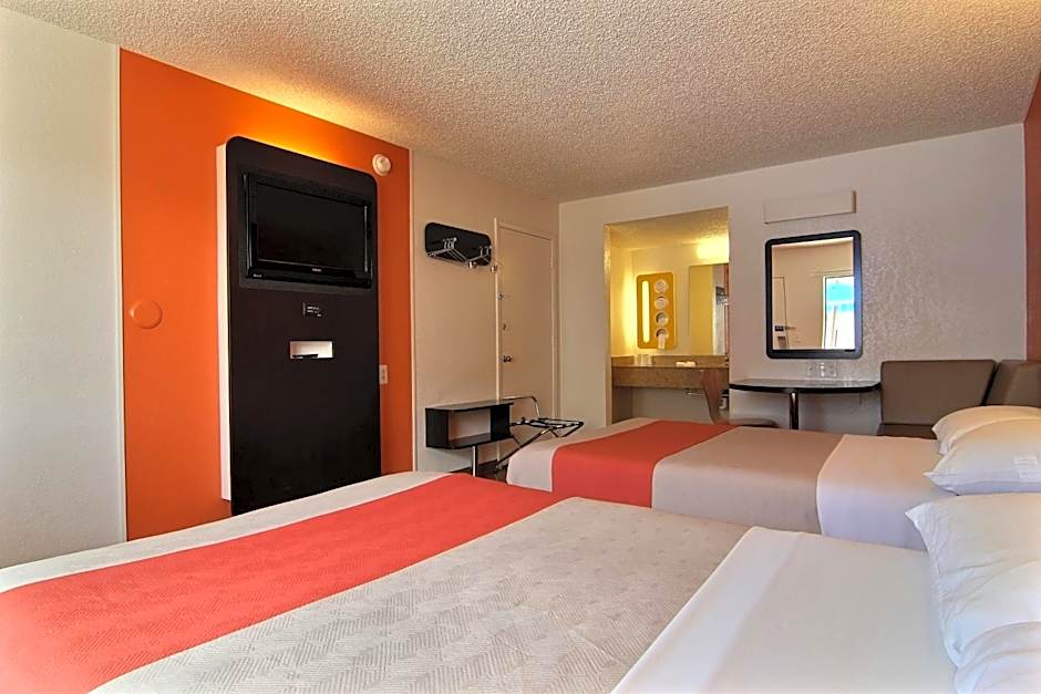 Economy Inn