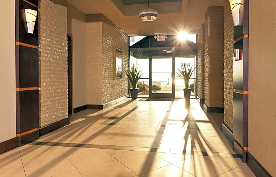 Country Inn & Suites by Radisson, Virginia Beach (Oceanfront)