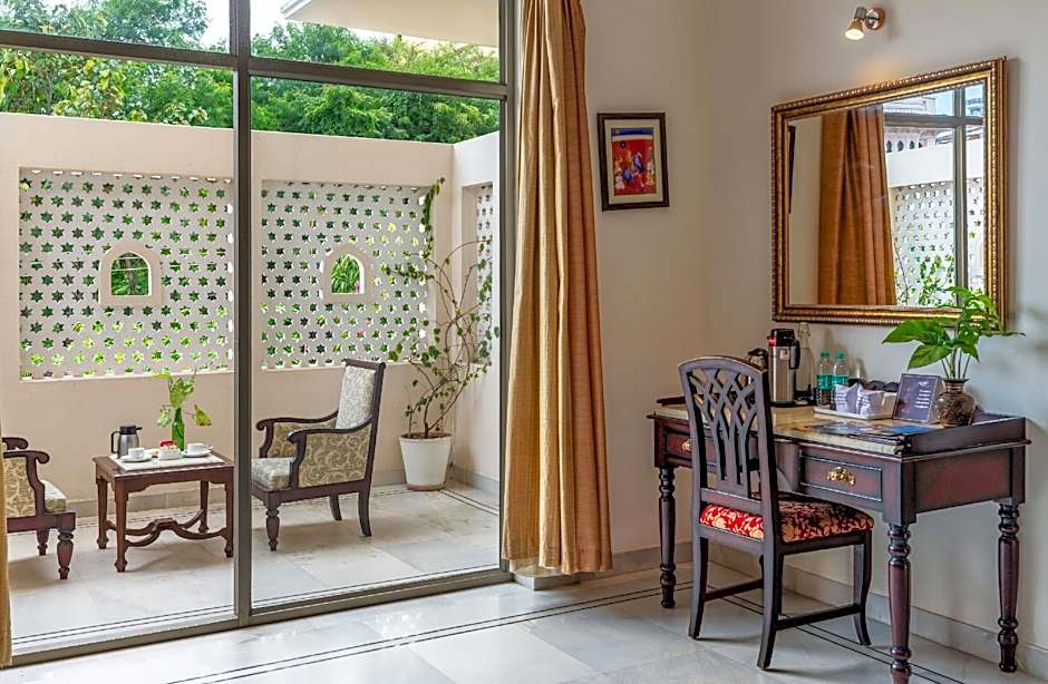Akshay Niwas Boutique Hotel By Amantra