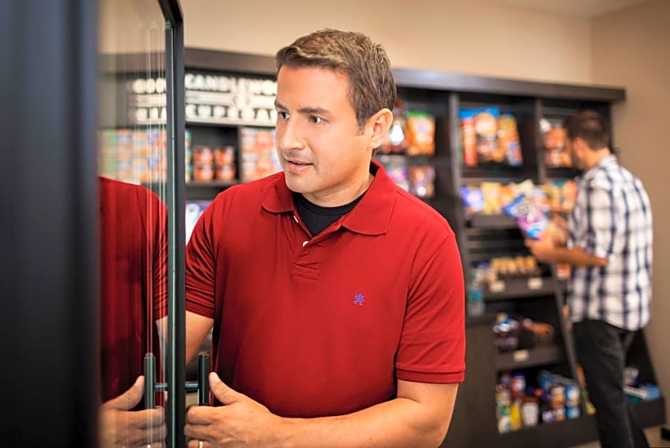 Candlewood Suites Lenexa - Overland Park Area By IHG