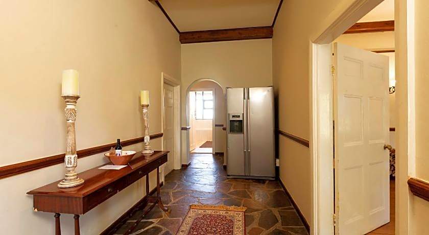 The Country Guesthouse