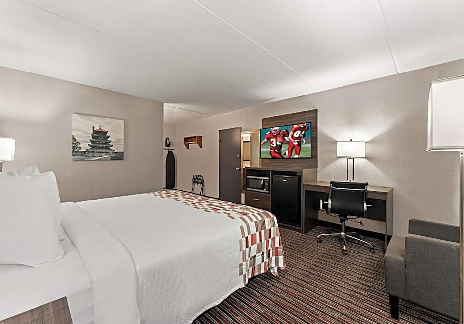 Red Roof Inn Reading