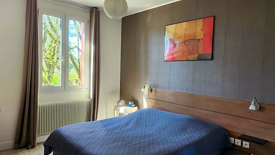 Logis Hotels - Au Colombier du Touron