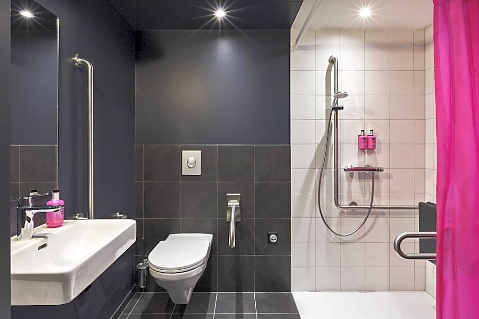 Moxy Lausanne City