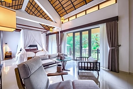 Suite Villa with Garden View - Foot massage, Onsen Included