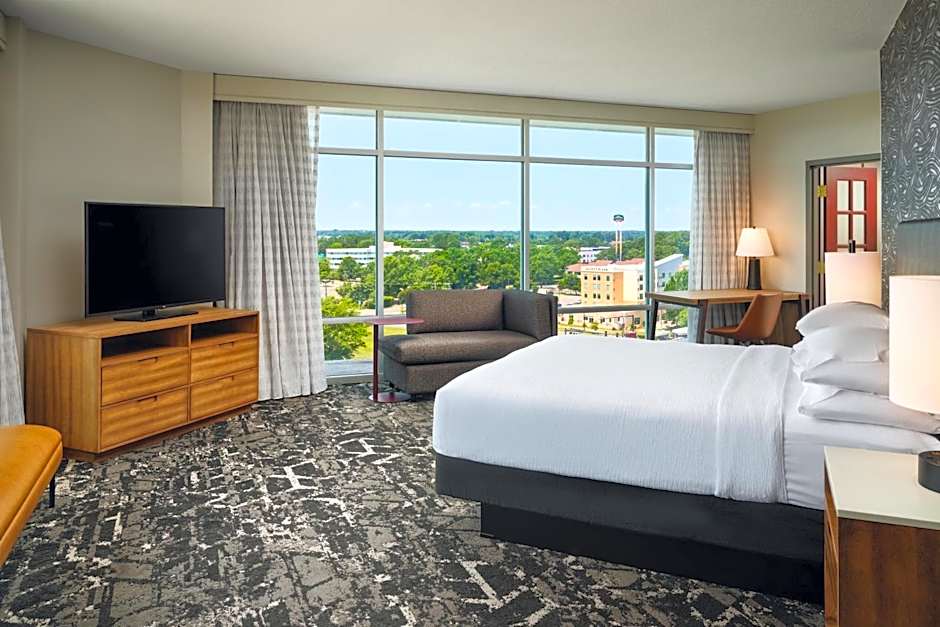 Embassy Suites by Hilton Hampton Convention Center