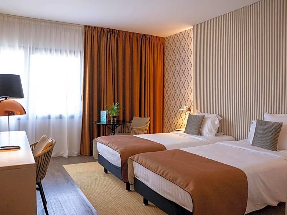 Aquabella Hotel & Spa