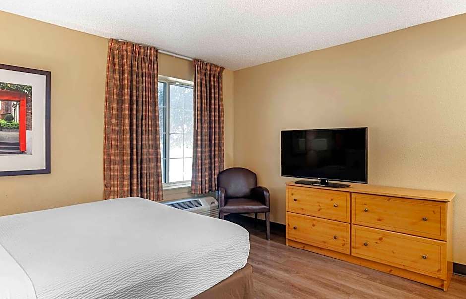 Extended Stay America Suites - Los Angeles - Monrovia